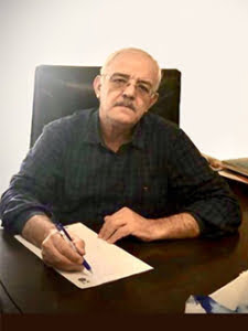 </p>
<p></p>
<p style="text-align: center;">محمدتقی نایینی</p>
<p></p>
<p>